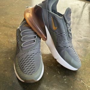 Nike Air Max 270 Size 6.5 Dark Stucco Metallic Gold